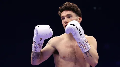 John Cooney defendía su título de campeón superpluma celta.