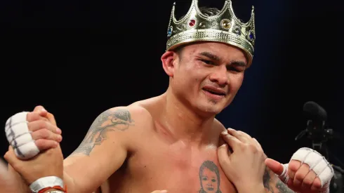Chino Maidana, campeón superligero y wélter de la AMB.