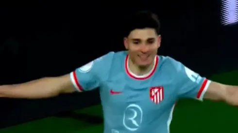 El festejo de Julián Álvarez.