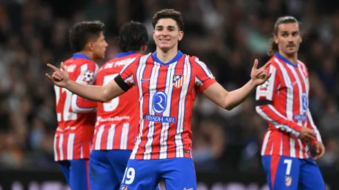 Julián Álvarez anotó el gol del Atlético Madrid en la derrota por 2-1 ante Real Madrid en el partido de ida de los octavos de final de la Champions League.
