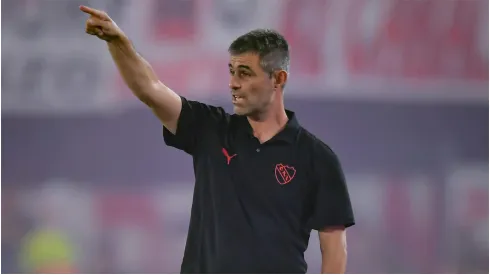 Julio Vaccari, entrenador de Independiente.