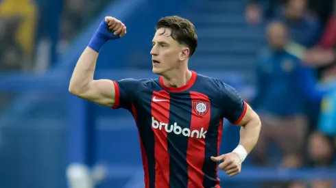 Andrés Vombergar, con seis tantos, es el goleador del Torneo Apertura 2025.