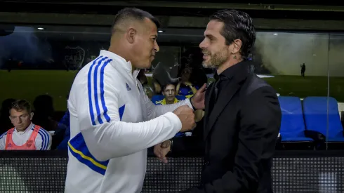 Jorge Almirón junto a Fernando Gago.