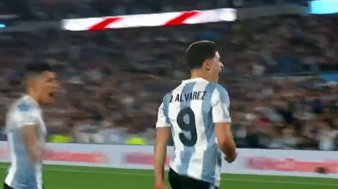 El festejo de Julián Álvarez.