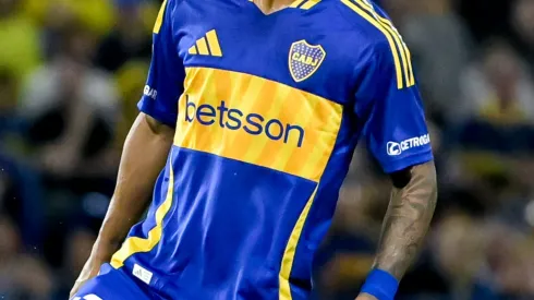 La camiseta de Boca Juniors.
