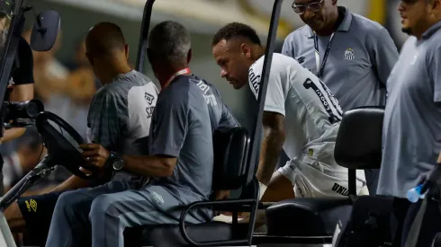 Neymar, otra vez lesionado.