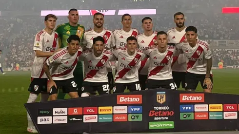 Los once titulares de River ante Vélez.