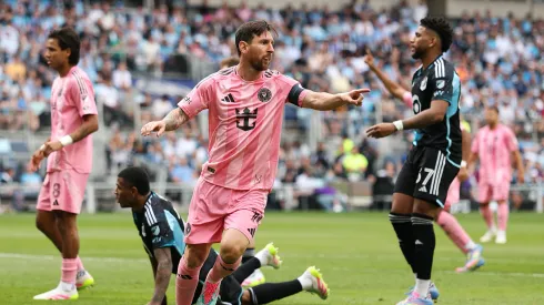 Leo Messi convirtió en la derrota de Inter Miami y se acerca a los 900 goles: así está la carrera goleadora con Cristiano Ronaldo