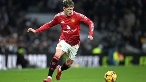 Alejandro Garnacho buscará salvar el año del Manchester United.