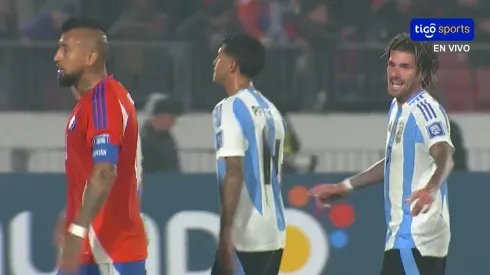 El fuerte cruce entre De Paul y Vidal en Chile vs. Argentina