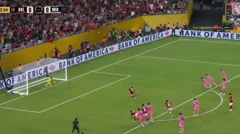 El penal que Ustari le atajó a Trézéguet en Inter Miami vs. Al Ahly
