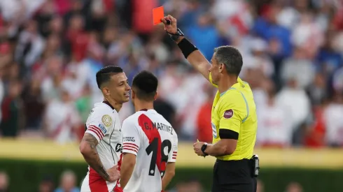 La expulsión de Kevin Castaño.