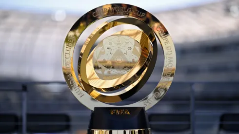 El trofeo del Mundial de Clubes.