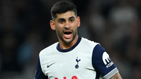 Cuti Romero, defensor de Tottenham.