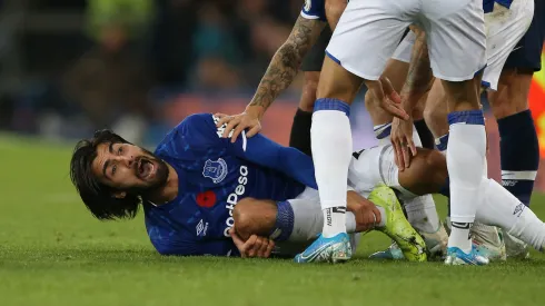 Jugó con Messi y Cristiano Ronaldo, Barcelona lo pagó 42 millones y una lesión cambió su carrera: “No me podía mirar el pie”