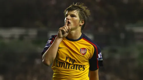 Fue una estrella de la Premier League, quedó marcado por sus escándalos y ahora está irreconocible: “Parece un profesor de química”