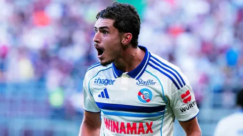 Quedó libre de River, le dejó una millonada por su reciente transferencia y acaba de debutar con gol tras asistencia del Colo Barco