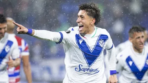 Bajo la lluvia, Vélez superó a Fortaleza y clasificó a los cuartos de final de la Copa Libertadores