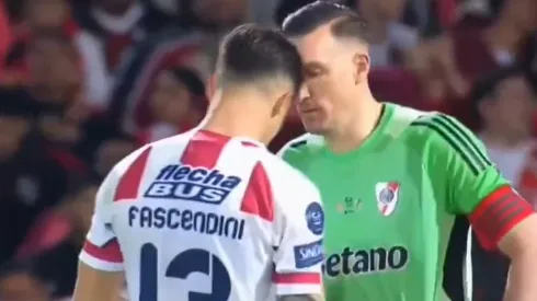 Armani intenta amedrentar a Fascendini