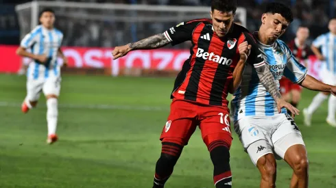 Atlético Tucumán y River se enfrentan en el José Fierro.
