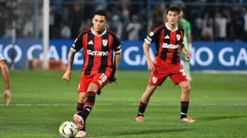 Juanfer Quintero, en la derrota de River ante Atlético Tucumán