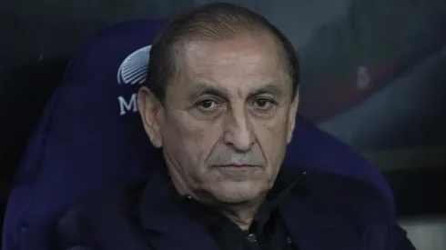 Ramón Díaz arregló con un nuevo equipo.