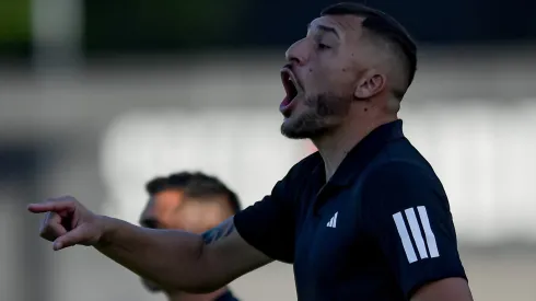 Gustavo Benítez, entrenador de Deportivo Riestra.