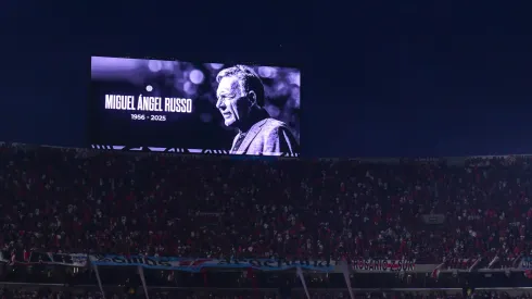 El minuto de silencio por Russo en River.