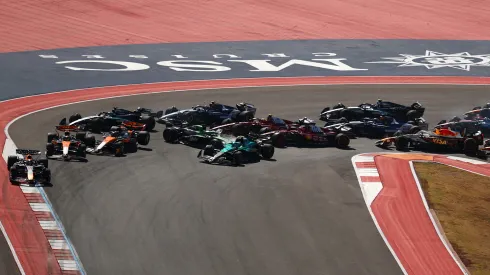 Verstappen ganó la Sprint, abandonaron los McLaren y Colapinto quedó 14°