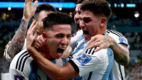 Enzo Fernández y Julián Álvarez en Qatar 2022.