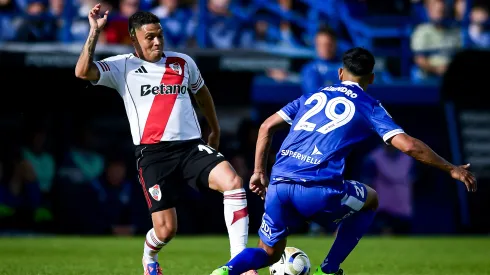 River y Vélez chocaron en Liniers.