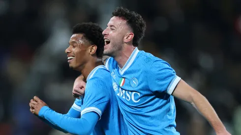 Con un doblete de Neres, Napoli se consagró campeón de la Supercopa italiana.
