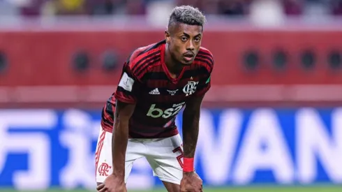 Flamengo toma atitude em relação a futuro de Bruno Henrique