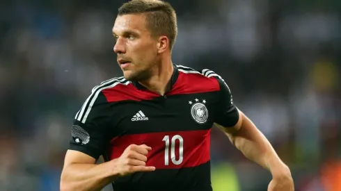 Podolski volta a ficar na mira do Flamengo, segundo jornal alemão