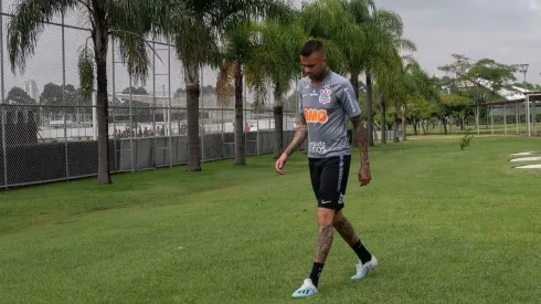 Luan cita motivo que o faz pegar pouco na bola e revela brincadeira com Ramiro