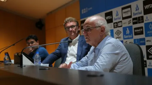 Novo vice de futebol do Grêmio pretende encaminhar o futuro de André no clube