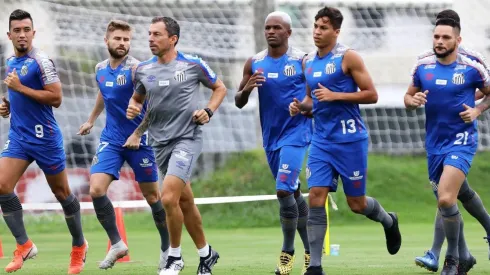 Atacante do Santos recebe proposta do Athletico