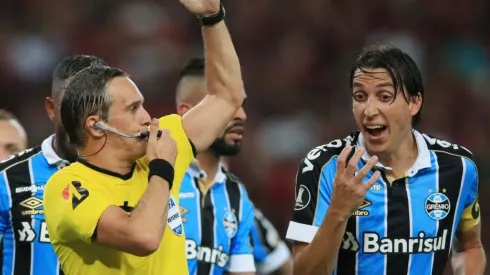 Romildo Bolzan deve conversar em breve para encaminhar situação de Geromel e Cia no Grêmio