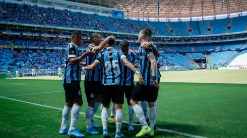 Jogador vive grande fase no Grêmio e é muito elogiado por Renato