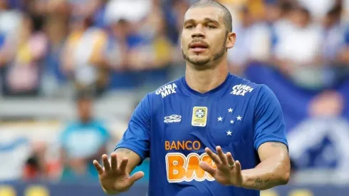 Nílton revela bastidores da negociação com o Cruzeiro