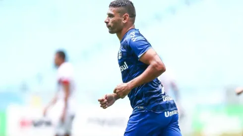 6 jogadores podem ter futuro redefinido no Grêmio