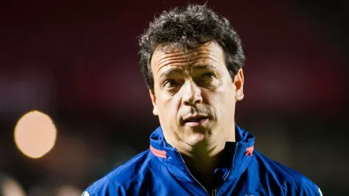 Diniz não faz cerimônia sobre contratação de zagueiro