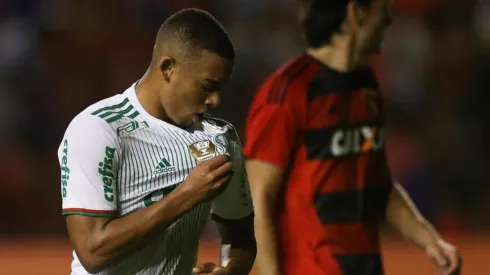 Gabriel Jesus se declara ao Palmeiras e aos torcedores do clube