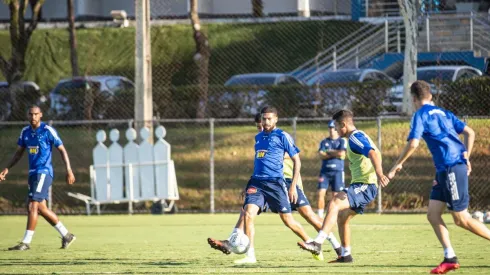 Após primeira rodada de testes da Covid-19, Cruzeiro decide adiar volta aos treinamentos