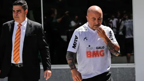 Sette Câmara "barra" contratação pedida por Sampaoli