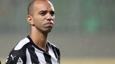 Tardelli e mais 3 seguem com situação indefinida no Galo