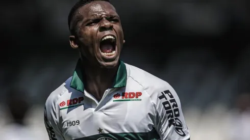 Coritiba vê propostas da Ásia e Europa por Wellissol