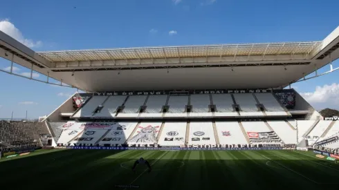Corinthians teria assinado pré-contrato com empresa por naming rights da Arena, informa Cappellanes