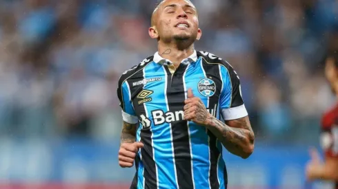 Luiz Fernando não preenche lacuna de Cebolinha e Grêmio encaminha acerto com meia-atacante