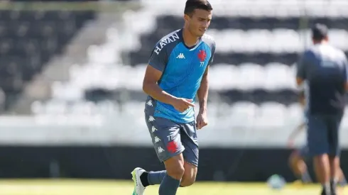 Parede vira titular e Ramon ousa na escalação conta o Fluminense